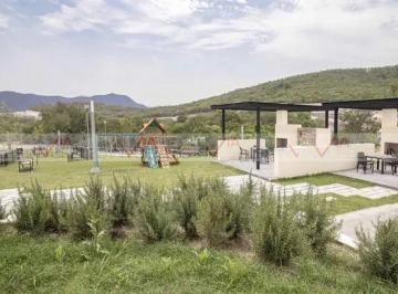 Terreno / Lote · 710m² · Terreno / Lote en Venta en Sierra Alta