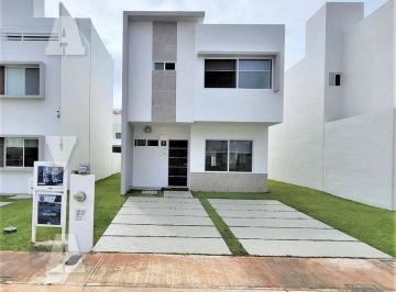 Casa · 116m² · 3 Recámaras · 1 Estacionamiento · Casa en Pre Venta con 3 Recamaras, Jard Sur 6, Av Huayacan, Cancùn