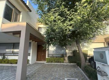 Casa en condominio de 3 habitaciones, Calimaya · Casa en Venta Valle de Las Fuentes, Calimaya