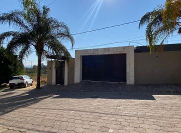 Casa · 900m² · 4 Recámaras · 6 Estacionamientos · Casa en Balcones del Campestre