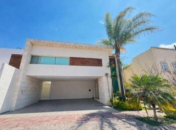 Casa de 4 habitaciones, Aguascalientes · Casa en Renta en Aguascalientes, Jardines del Campestre, Residencial Zona Norte