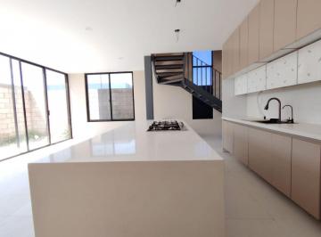 Casa de 4 habitaciones, Tlajomulco de Zúñiga · Casa en Venta en Adamar Coto Tehuantepec Nueva Roof Garden