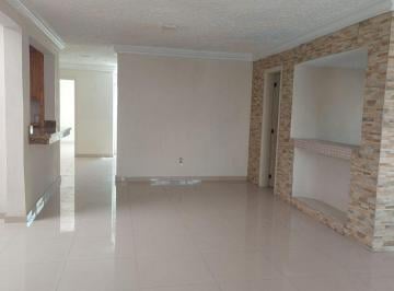 Casa de 3 habitaciones, Zapopan · Casa en Pinar de La Calma. Zapopan