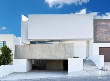 Casa de 3 habitaciones, Chihuahua · Casa en Venta o Renta en Valdivia, Zona Valle Escondido