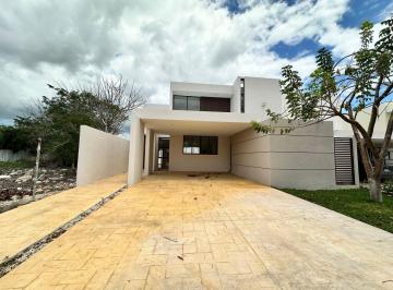 Casa en condominio de 4 habitaciones, Mérida · Casa en Venta en Merida Yucatan Parque Natura "Chaca"