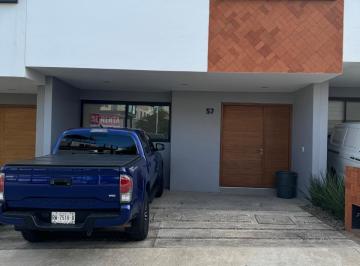 Casa en condominio de 3 habitaciones, Zapopan · Rento Casa en Altavista Residencial Coto Sotavento