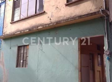 Casa · 207m² · 3 Recámaras · Casa en Venta Para Remodelar en Colonia Anáhuac, Miguel Hidalgo