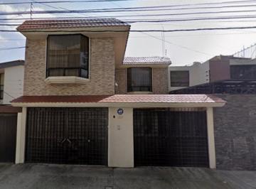 Casa de 3 habitaciones, Azcapotzalco · Casa en Venta en Sindicato Mexicano de Electricistas, Azcapotzalco