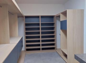 Casa · 229m² · 3 Recámaras · 2 Estacionamientos · Venta de Casa en Condesa Juriquilla, Queretaro