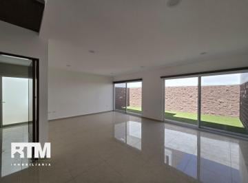 Casa · 220m² · 3 Recámaras · 2 Estacionamientos · Casa a Estrenar en Venta en La Vista