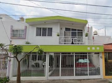 Casa de 3 habitaciones, Guadalajara · Lasm54 - Casa en Venta en Guadalajara Jalisco