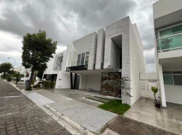 Casa de 4 habitaciones, San Andrés Cholula · Casa en Renta Lomas de Angelópolis Cluster Puebla Blanca