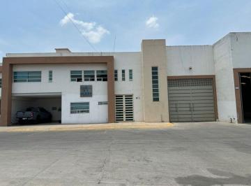 Bodega comercial , León · Bodega Nave Industrial en Renta, Dentro de Privada con Seguridad, Blvd Timoteo Lozano