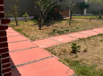 Casa uso de suelo de 4 habitaciones, Pachuca · Casa Habitación Medio Residencial