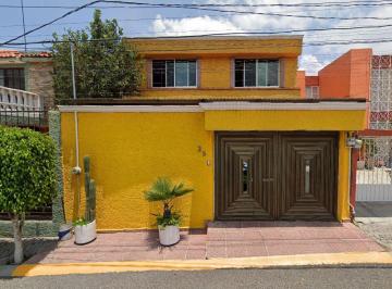 Casa de 3 habitaciones, Cuautitlán Izcalli · Casa en Venta en Cumbria, Cuautitlan Izcalli.