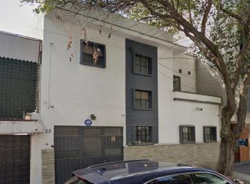 Casa de 4 habitaciones, Benito Juárez · Casa con 4 Recámaras de 184 m² en Venta en Ampliación Nápoles