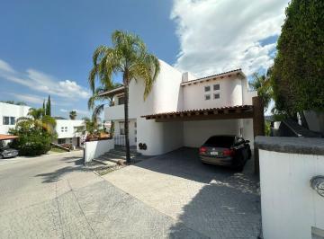 Casa en condominio de 3 habitaciones, Querétaro · Amplia Residencia en Venta en Condominio El Faro, Balcones de Juriquilla, Queretaro
