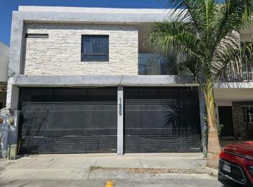 Casa de 3 habitaciones, Apodaca · Casa en Venta en Hacienda Santa Fe, Zona La Fe, en Apodaca