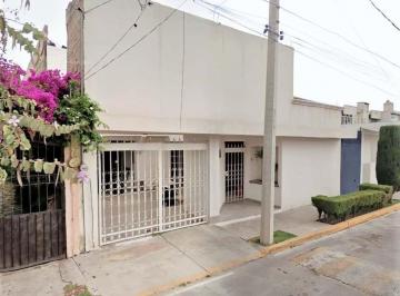 Casa de 4 habitaciones, Tecámac · Casa en Venta en Ojo de Agua, Tecámac.