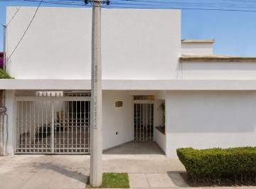 ¡Propiedad de Garantía Hipotecaria en oportunidad!
Ubicada en: Colonia Ojo de Ag · Casa en Venta en Ojo de Agua, Tecámac.