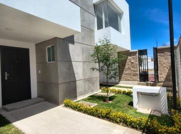 Casa de 2 habitaciones, Zinacantepec · Casa Residencial Canteras Zinacantepec