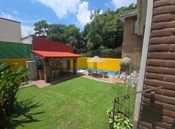 Casa · 172m² · 3 Recámaras · 2 Estacionamientos · Casa - Lomas de Cortes