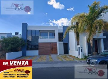 Casa · 248m² · 4 Recámaras · 3 Estacionamientos · Casa en Residencial El Refugio