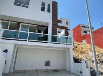 Casa de 3 habitaciones, Puebla · Venta de Casa en Fraccionamiento Britania La Calera