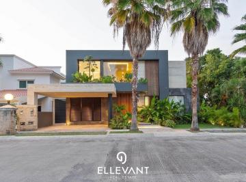1780f8ddd3d154c9173e2ab6361d30fbc46cb573f1c31fa93f09eda4d2a845c5 · Casa en Venta en Villa Magna