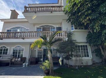 Casa de 5 habitaciones, Zapopan · Venta Y/o Renta de Casa Hermosa en Zona Panoramica en Bugambilias