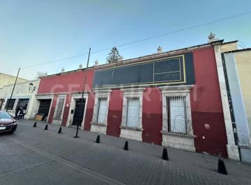 Local comercial · 1456m² · 3 Recámaras · 3 Estacionamientos · Casa en Venta, con 1,500 m Cuadrados