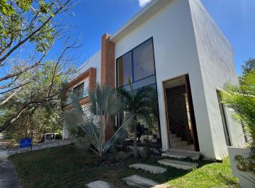 Casa de 3 habitaciones, Mérida · Residencia de Lujo en Country Club, Mérida
