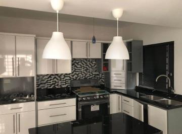 Casa de 4 habitaciones, Mexicali · Se Renta Casa Totalmente Amueblada en Antares Residencial