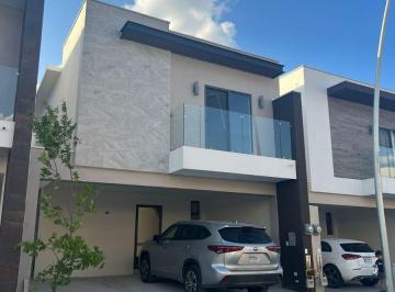 Casa de 3 habitaciones, García · Casa en Renta en Altavia Residencial García N. L.