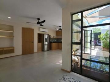 Casa · 108m² · 1 Recámara · 1 Estacionamiento · Casa $1,900,000 en Conkal Yucatán. Estilo Colonial. con Piscina. de 108 m².