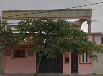Casa de 5 habitaciones, Coatzacoalcos · Venta de Casa en Colonia Playa Sol Coatzacoalcos Veracruz