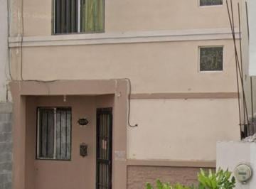 Casa de 3 habitaciones, Santa Catarina · Venta de Casa en Colonia Lomas Altas Santa Catarina Nuevo Leon