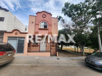 Casa · 107m² · 2 Recámaras · Casa en Renta en Jardines de Agua Caliente - (4)