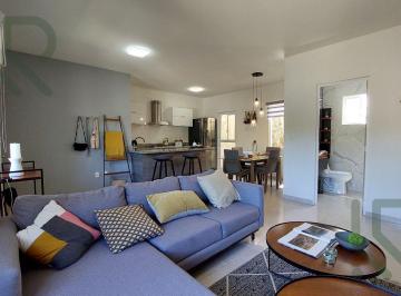 Departamento · 84m² · 3 Recámaras · 2 Estacionamientos · Departamento en Venta en Playa del Carmen de 3 Habitaciones Precio Especial | con Alberca