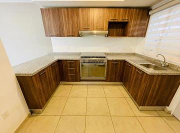 Casa en condominio de 3 habitaciones, Toluca · Casa en Renta Paseo Arboledas Toluca Santin a 45 Min Cdmx Santa Fe 13 Min Aeropuerto Toluca