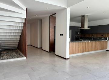 Casa · 294m² · 3 Recámaras · 2 Estacionamientos · Casa en Atlas
