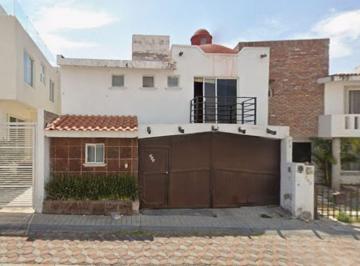 Casa de 4 habitaciones, Querétaro · Venta de Casa en Milenio III Santiago Queretaro Queretaro.