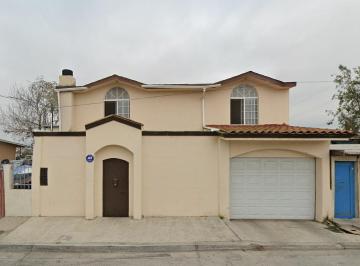 Casa de 4 habitaciones, Tijuana · Casa con 360 m² Superficie de Terreno y 4 Habitaciones en Venta en Miramar
