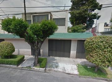 Casa de 5 habitaciones, Alvaro Obregón · Casa con 444 m² Superficie de Terreno y 5 [Dorm.] en Venta en Guadalupe Inn