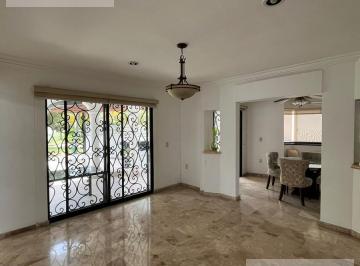 Casa de 3 habitaciones, Mazatlán · Casa en Renta en Club Real