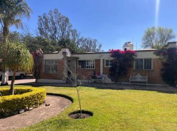 Casa en condominio de 5 habitaciones, Tequisquiapan · Casa de un Nivel en Venta en Condomimio Granjas en Tequisquiapan, Queretaro