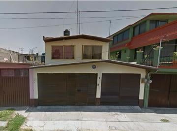 Casa de 3 habitaciones, Ecatepec de Morelos · Casa con 145 m² de Terreno y 3 Recámaras en Venta, Jardines de Morelos