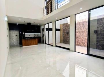 Casa en condominio de 4 habitaciones, Aguascalientes · Venta de Preciosa Casa en Rancho Santa Mónica Coto Vilanova