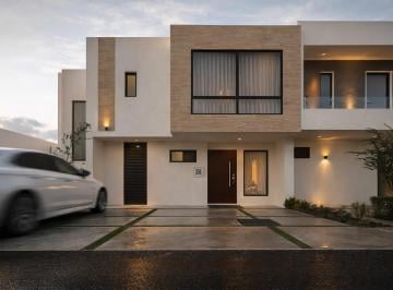Casa de 3 habitaciones, El Marqués · Casa en Venta Entre El Refugio y Zibatá, 3 Recámaras, 2.5 Baños, Jardín, Alberca