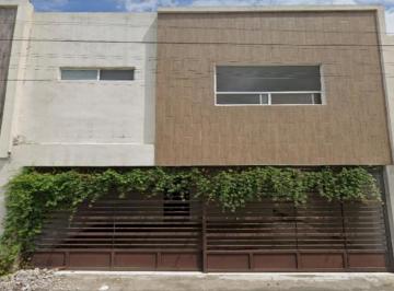 Casa de 2 habitaciones, San Nicolás de los Garza · Venta de Casa en Valle de Las Alamedas, San Nicolas de Los Garza